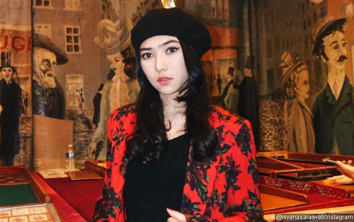 Meski Diguyur Hujan, Isyana Sarasvati Tampil Memukau di Closing Ceremony Asian Games 2018