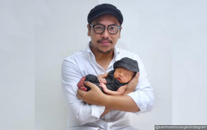 Jalani Pemotretan, Wajah Ganteng Anak Sammy Simorangkir Jadi Sorotan