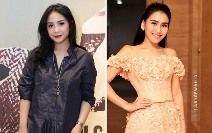 Dibully Iri ke Nagita Ayu Ting Ting Pamer Celana Putih Dibully Iri ke Nagita Ayu Ting Ting Pamer Celana Putih