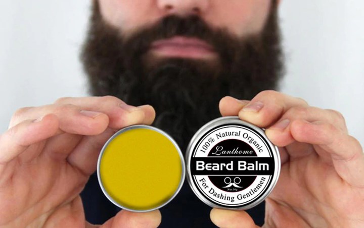 Gunakan Minyak Jenggot atau Beard Balm Agar Tetap Lembap