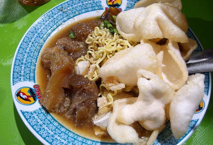 Tahu Campur Pak Kahar
