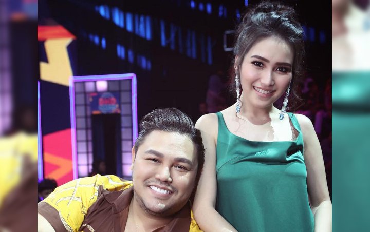 Ayu Ting Ting Pakai Daster, Ivan Gunawan 'Lempar' Kalimat Gombalan