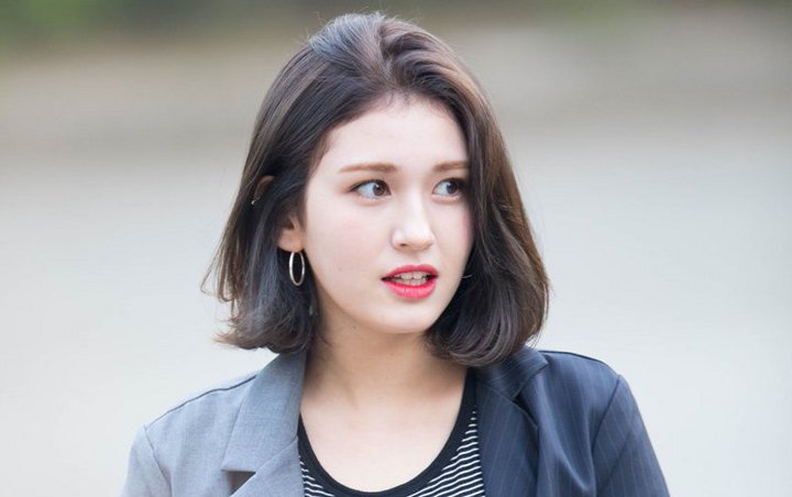 Sudah Hengkang, Jeon Somi Jalani Jadwal Terakhirnya Sebagai Artis JYP