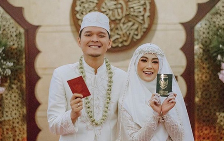 Bikin Baper Maksimal, Dito Langsung Unggah Foto Cium Anisa Rahma Usai Menikah