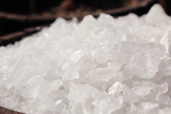 Tawas Telah Dikenal Lama Sebagai Pembasmi Bau Tidak Sedap di Tubuh