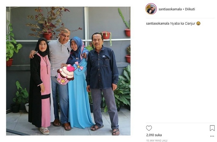 Ibu Tiri Shireen Sungkar dan Zaskia Sungkar Hamil?
