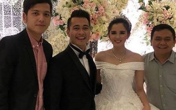 Demi Ini, Eza Gionino dan Istri Tunda Bulan Madu