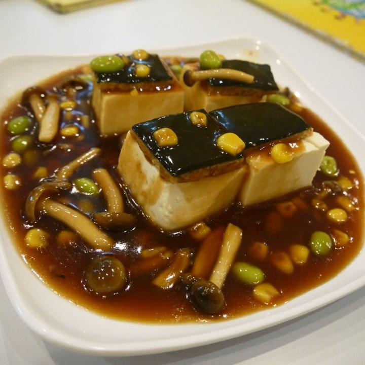 Loving Hut Vegan Cuisine Waralaba Vegan Paling Hits