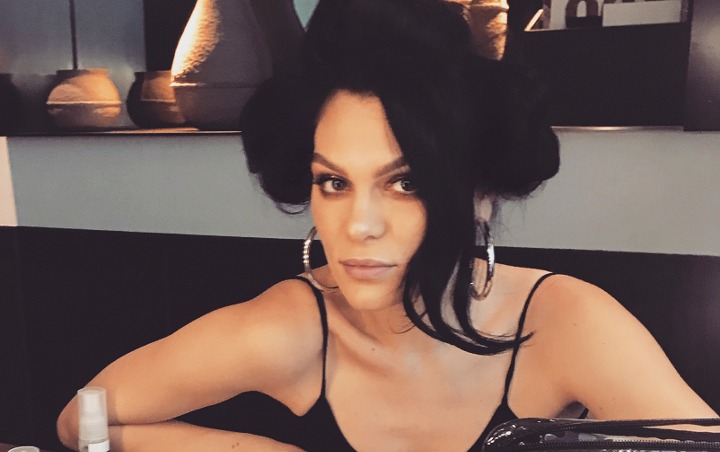 Beri Kejutan, Jessie J Siapkan Album Spesial Natal