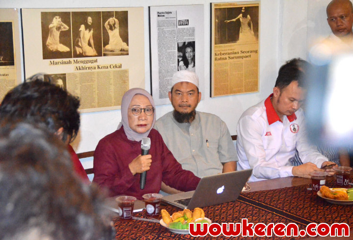 Ratna Sarumpaet Terus Berbohong Karena Mendapat 'Bisikan' Setan