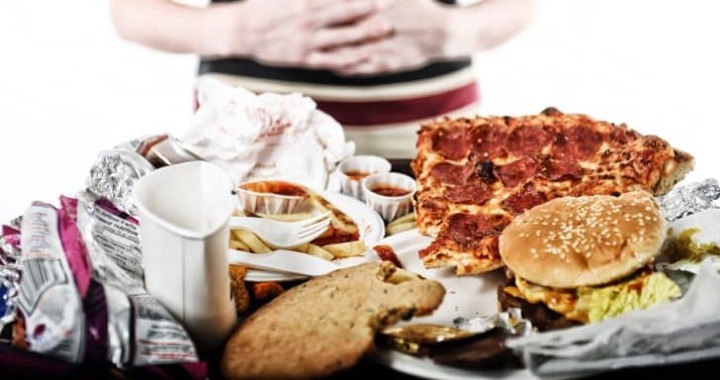 Gaya Hidup dan Diet yang Tidak Baik Memicu Kantong Mata