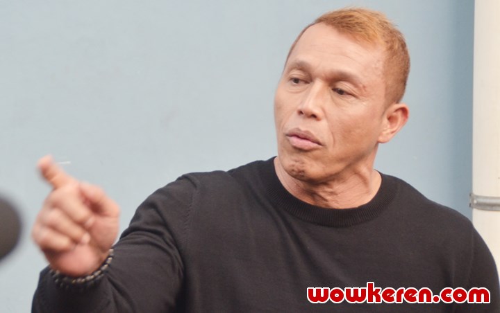 Kepada Wartawan Bang Tigor Menegaskan Dirinya Ogah Rujuk dengan Sang Istri