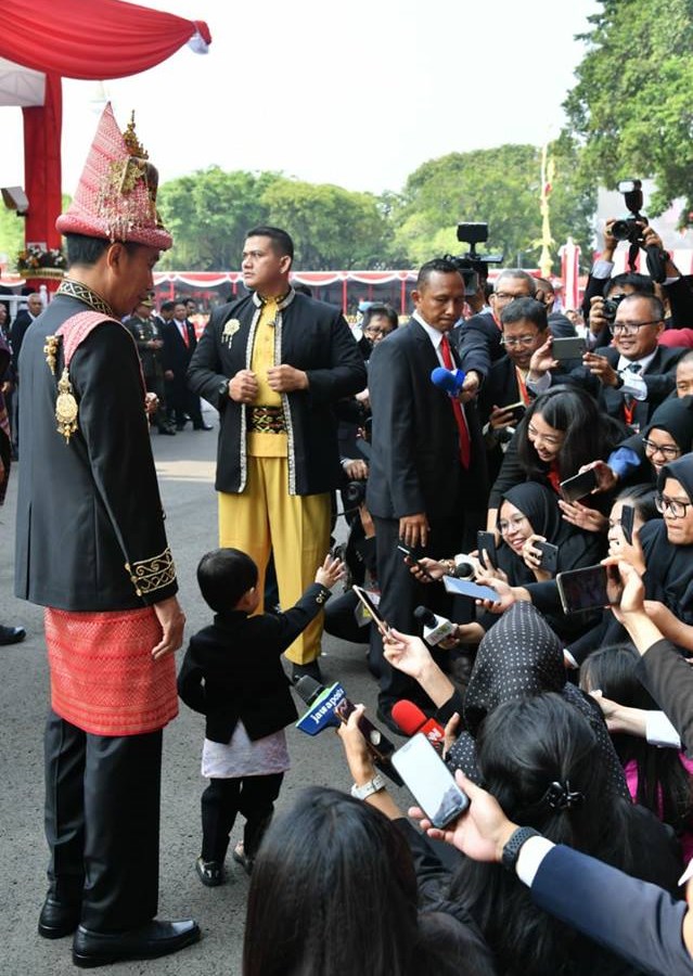 Jan Ethes Tak Canggung Berada di Depan Banyak Orang dan Kamera