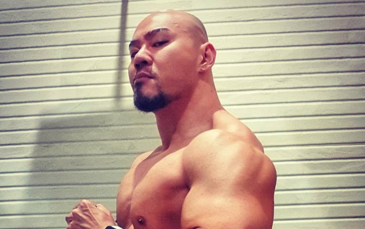 Alami Kecelakaan Hingga Patah Tulang, Deddy Corbuzier Masih Nekat Nge-Gym