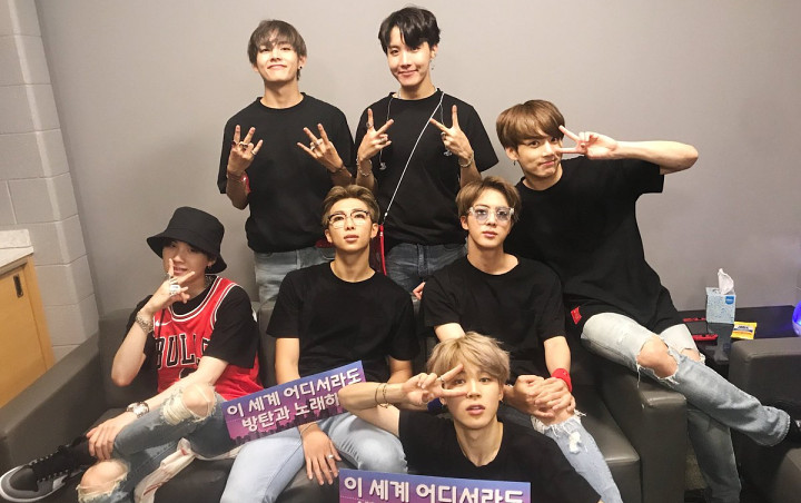 Cetak Sejarah, BTS Ternyata Tolak Tambah Hari Konser di ...