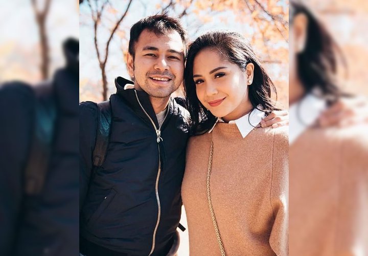 Raffi Ahmad dan Nagita Slavina Mesra Saat Liburan ke Jepang