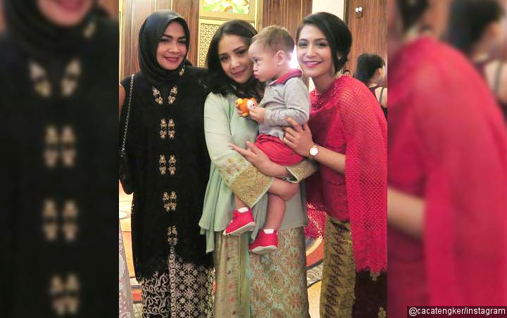 Nagita Slavina Foto Bareng Sang Ibu dan Adik, Netter Melihat Perubahan Ini