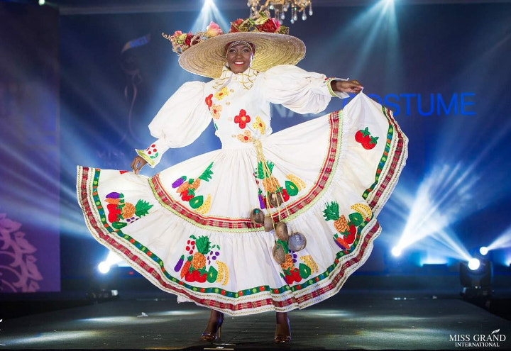Valierie Alcide dari Haiti