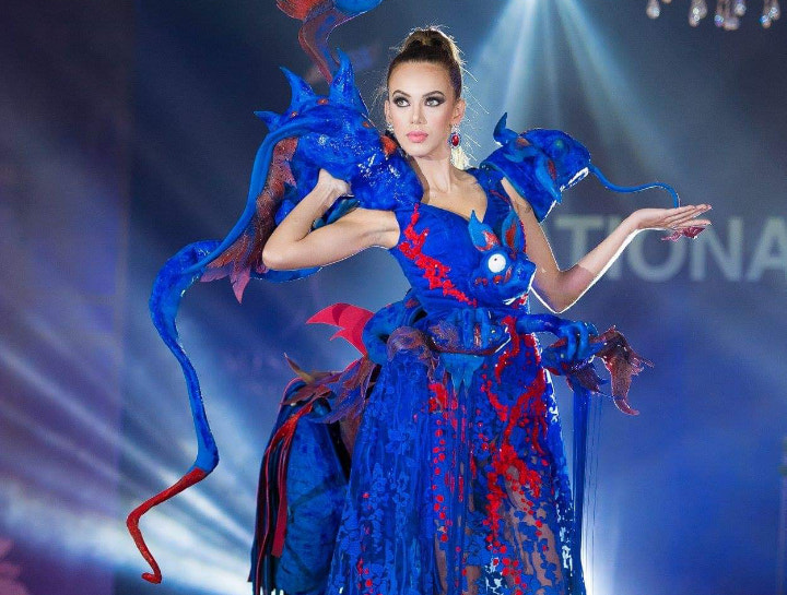 Lezly Diaz asal Meksiko
