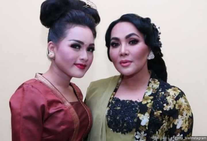 Rita Tila mengungkapkan rasa kagumnya saat bertemu dengan penyanyi Dewi Gita