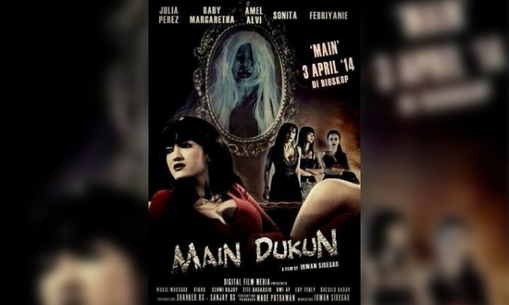 Kembali fokus berakting, 'Main Dukun' jadi film terakhir Titi Qadarsih sebelum wafat