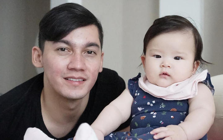 Kabarkan Kondisi Pasca Operasi Samuel Zylgwyn Bagikan Foto Ditemani Putri Cantiknya Kabarkan Kondisi Pasca Operasi Samuel Zylgwyn Bagikan Foto Ditemani Putri Cantiknya