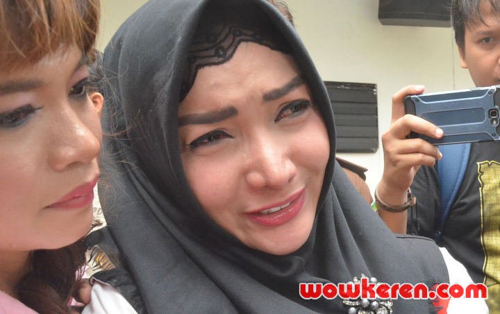 Insiden Mistis Ketika Roro Fitria Gelar Pengajian di Rutan