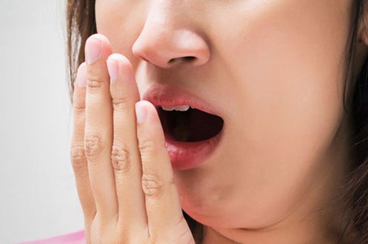 Diet Keto Menyebabkan Napas Menjadi Bau