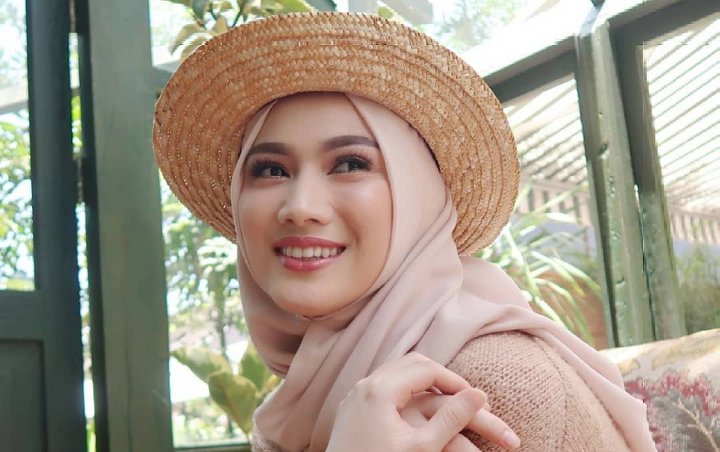 Jelang Nikah, Cantiknya Melody Eks JKT48 Saat Gelar Acara Pengajian