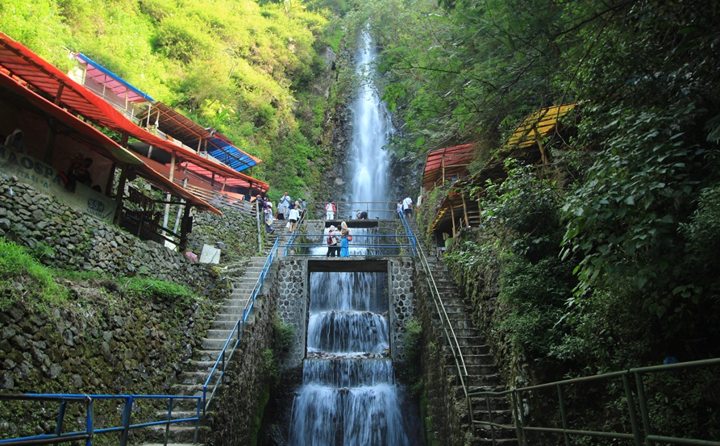 Air Terjun Tirtosari