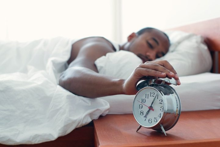 Hindari Alarm dan Jangan Pencet Tombol Snooze