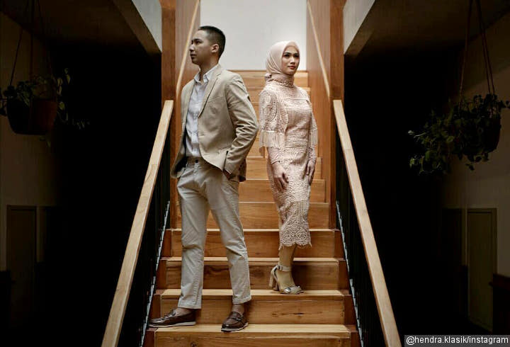 Prewedding Melody dan Hanif Bertema Kasual