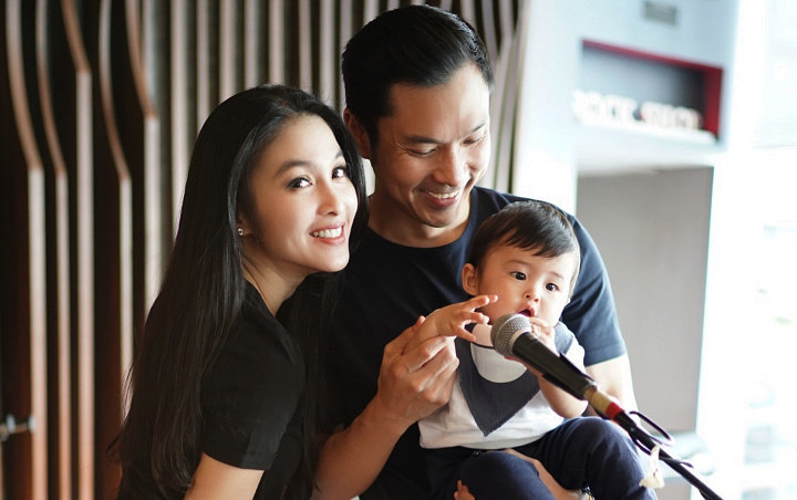 Tak Kalah dari Mobil Rafathar, Bayi Sandra Dewi Juga Dapat Mainan Canggih dari Sang Ayah