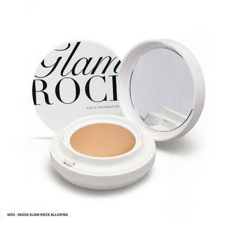 Mizzu Glam Rock Aqua Foundation dengan Plat Metal yang Higenis