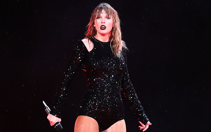 Lepas Bulu Mata Palsu Saat Konser di Sydney, Taylor Swift Tuai Pujian Penggemar