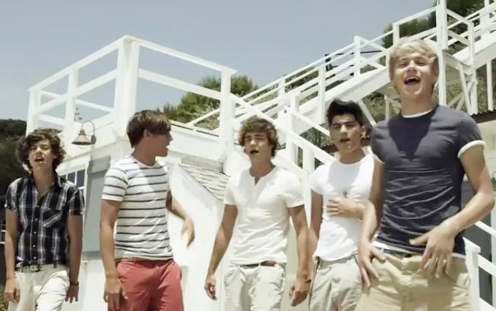 Meski Hiatus, One Direction Tetap Pecahkan Rekor Lewat MV 'What Makes You Beautiful'