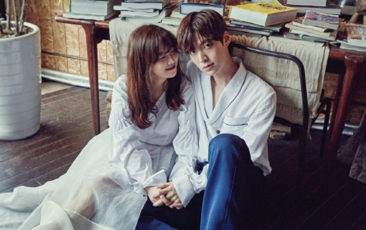 Rayakan Ultah Goo Hye Sun, Romantisnya Ahn Jae Hyun Lakukan Ini