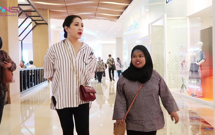 Borong Make-Up dan Dandani Vlogger Kekey, Nagita Galak Harga Belanjaan Mau Dibocorkan