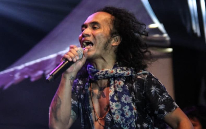 Tampang Sangar Ternyata Kaka Slank Enggak Tegaan