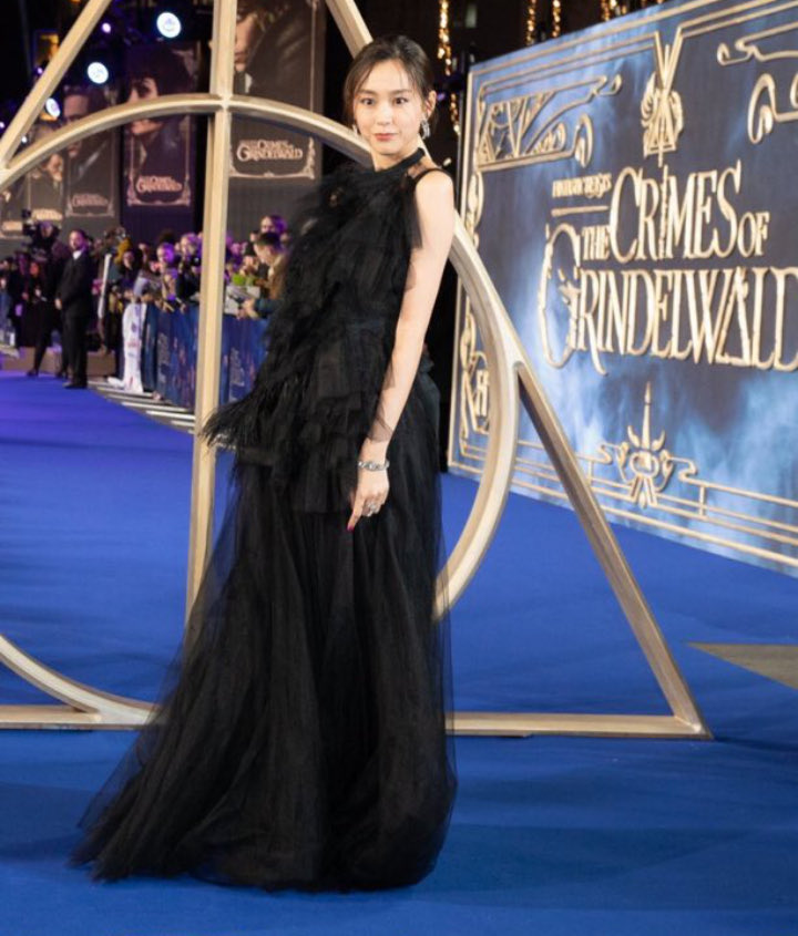 akun twitter fantastic beasts salah pasang foto - 2