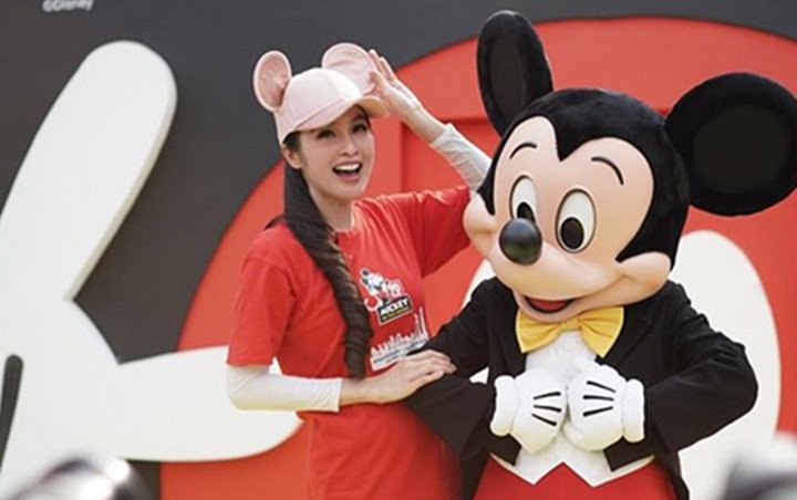 Sandra Dewi Gelar Pesta Ultah Putranya di Disneyland