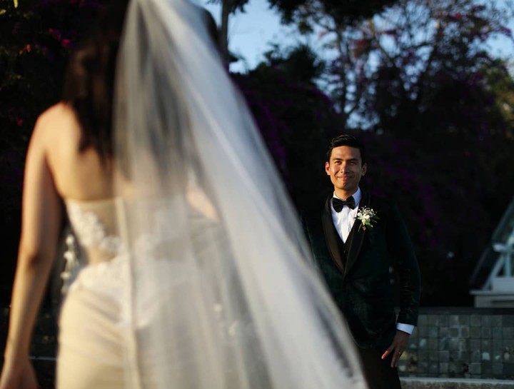 Christian Bautista Sambut Kat Ramnani Sang Mempelai Wanita