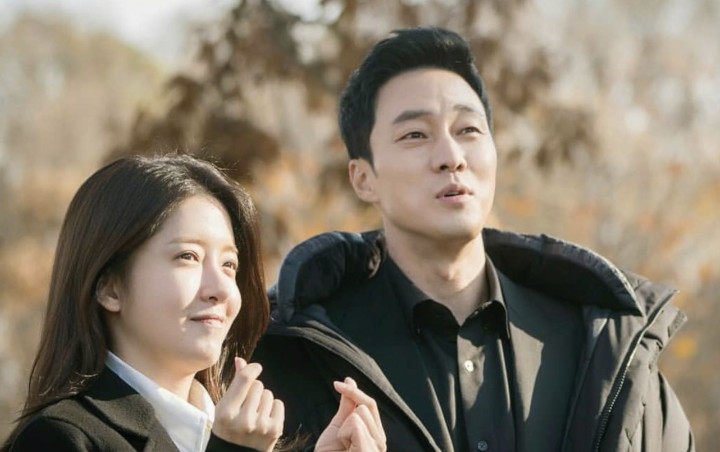 Jung In Sun Menyesal Tak Ada Adegan Ciuman dengan So Ji Sub di 'Terius Behind Me'?