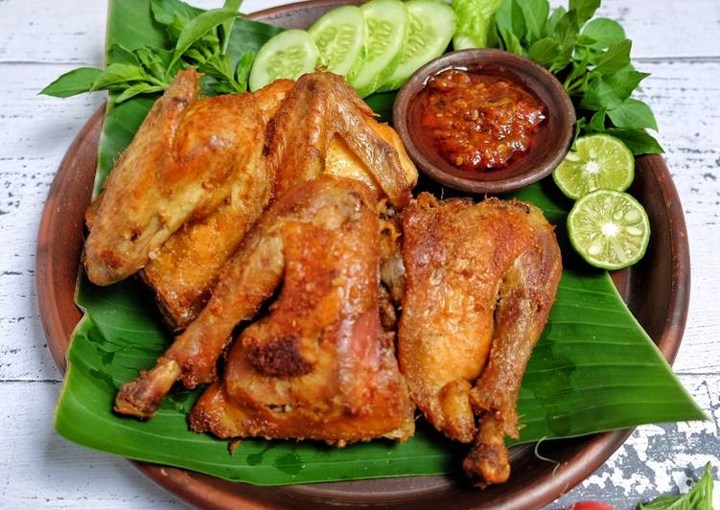 Hindari Makan Ayam Goreng Malam Hari