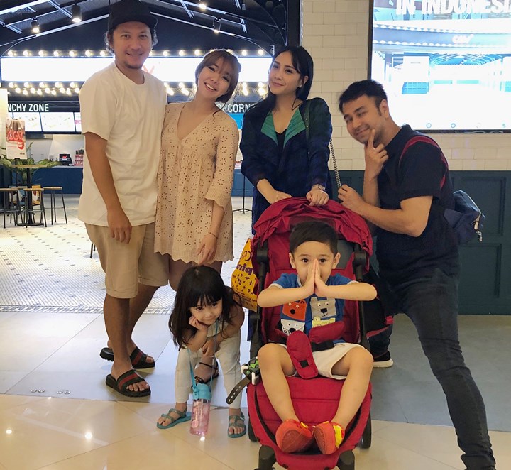 Kencan Bareng Keluarga Raffi-Gigi