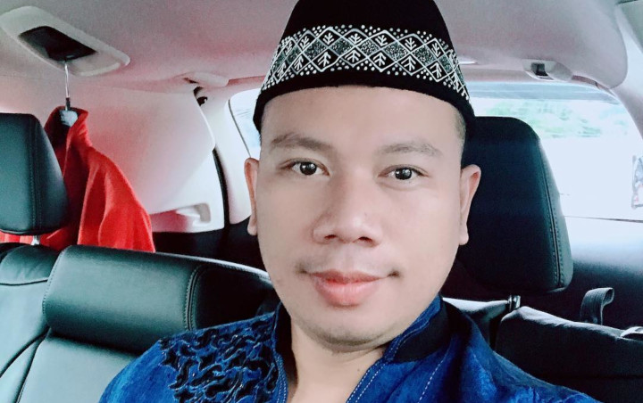 Mbah Mijan Bongkar 'Kebohongan', Video Vicky Prasetyo Mewek dan Ibunya Jadi Tertawaan