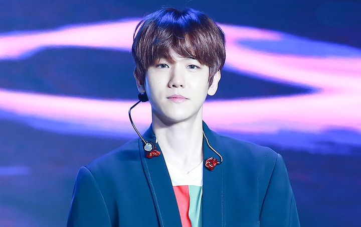 Stres Karena Terus Diganggu, Baekhyun Kembali Semprot Sasaeng di Live Instagram