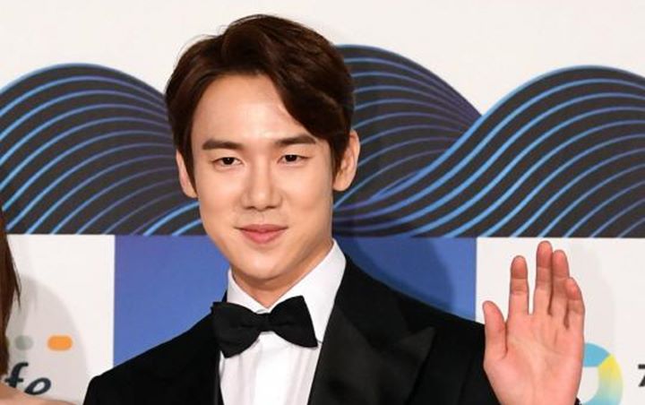Ikut Ngedance 'Yes or Yes' Twice di Blue Dragon Awards, Yoo Yeon Seok Bikin Gemas