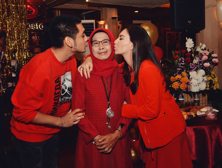 Giorgino Abraham juga ikut merayakan hari ulang tahun nenek Irish Bella