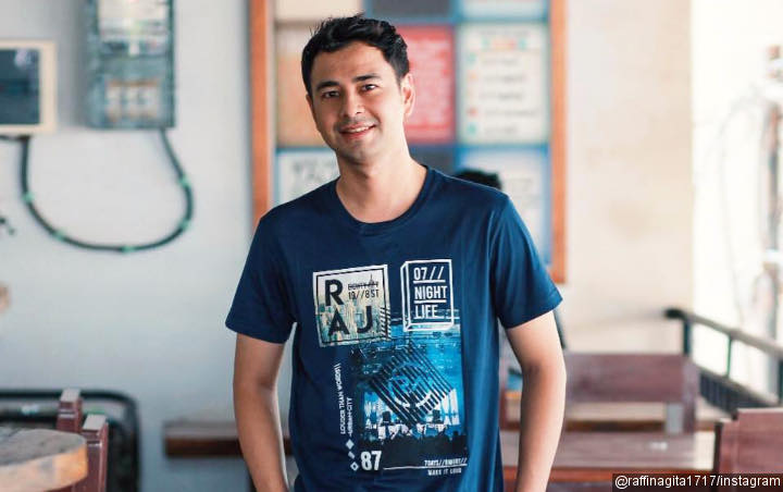 Tampil Kece Jadi MC Nikahan Baim Wong, Harga Jam Tangan 